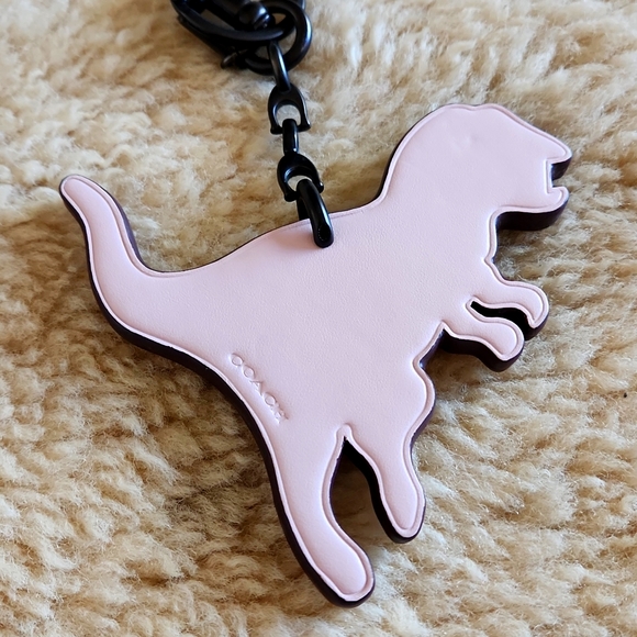 Adorable NWOT Coach Pink Leather Rexy Key Chain or Bag Charm 🦖🩷 - Picture 7 of 11